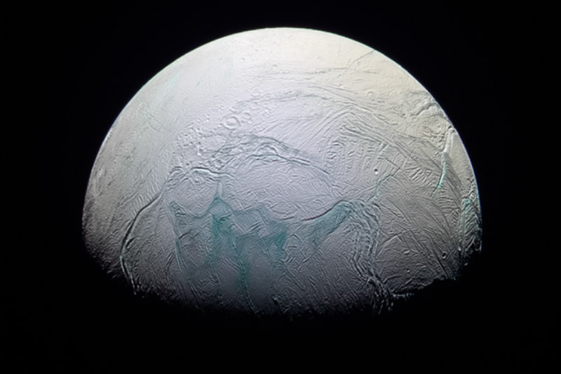 Photo d'une lune de Saturne