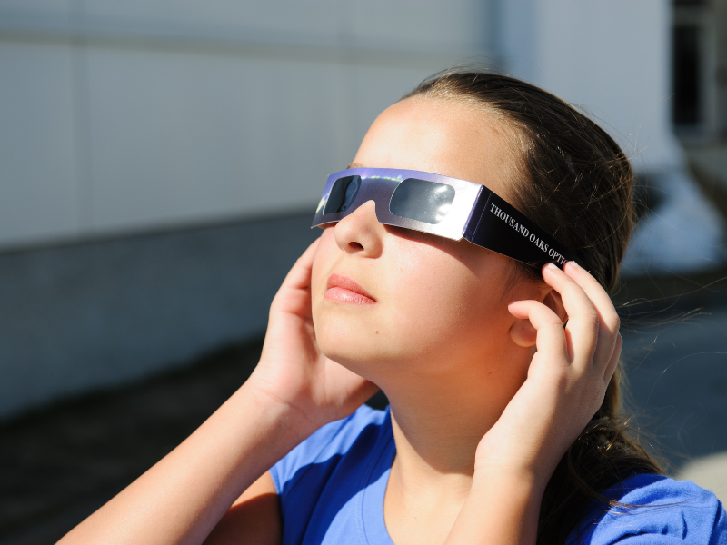 Assurez-vous de bien communiquer les instructions de sécurité aux enfants! © ASTROLab - Guillaume Poulin